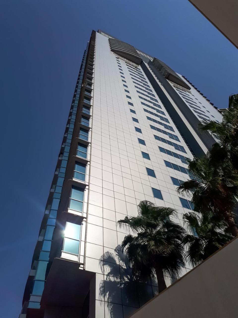 Higuests Vacation Homes - Marina Terrace Ντουμπάι Εξωτερικό φωτογραφία
